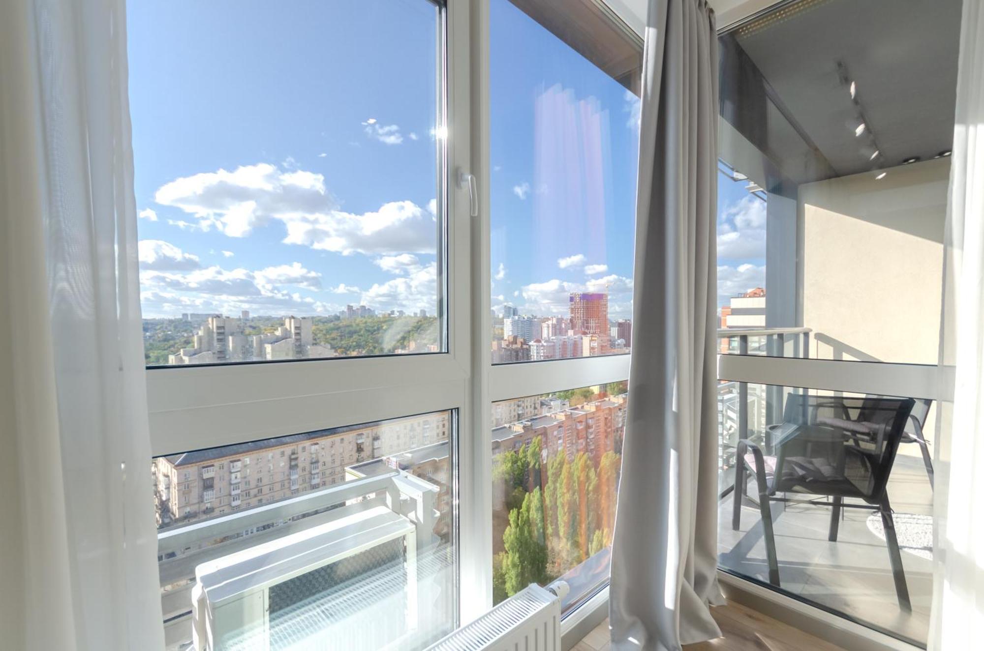 Petrovdom 85-141-122-38 Apartments In The Rc "French Quarter" Kyiv Exterior photo