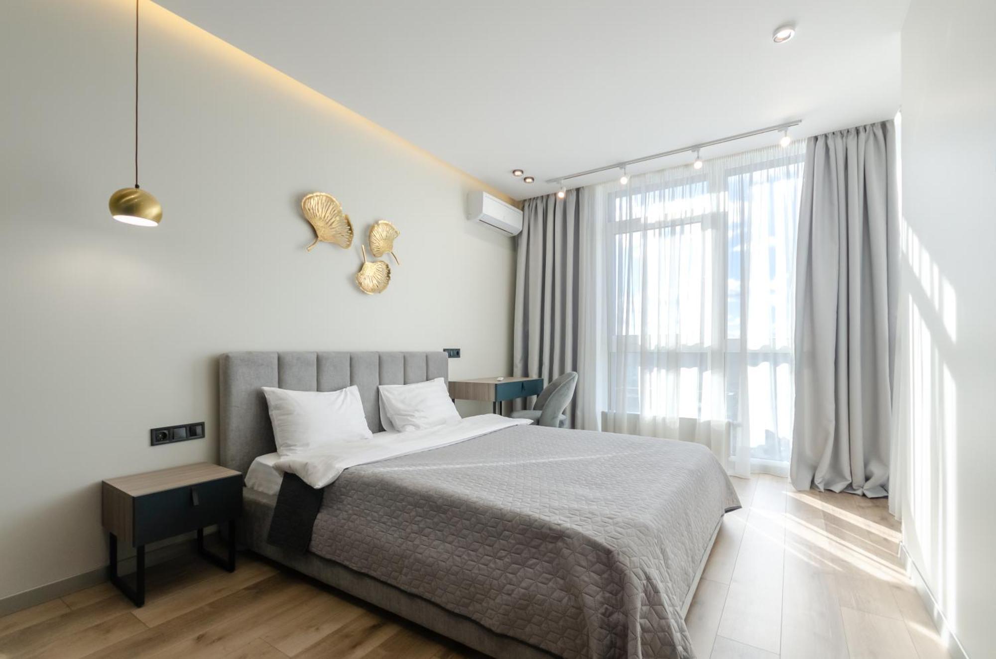 Petrovdom 85-141-122-38 Apartments In The Rc "French Quarter" Kyiv Exterior photo